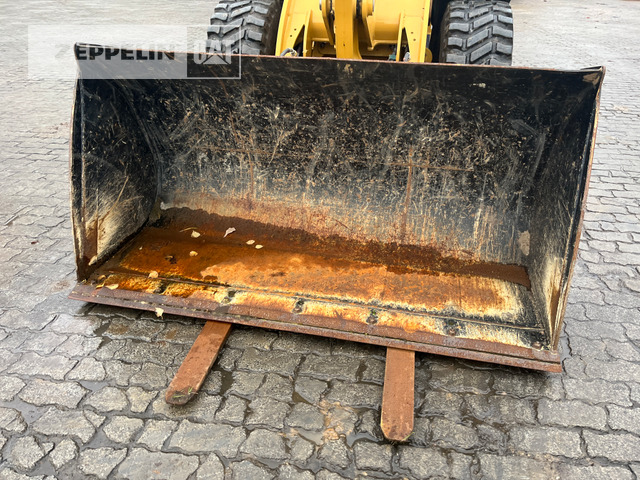 Cat 906-14 - Pá carregadora de rodas: foto 2 Cat 906-14 - Pá carregadora de rodas: foto 2