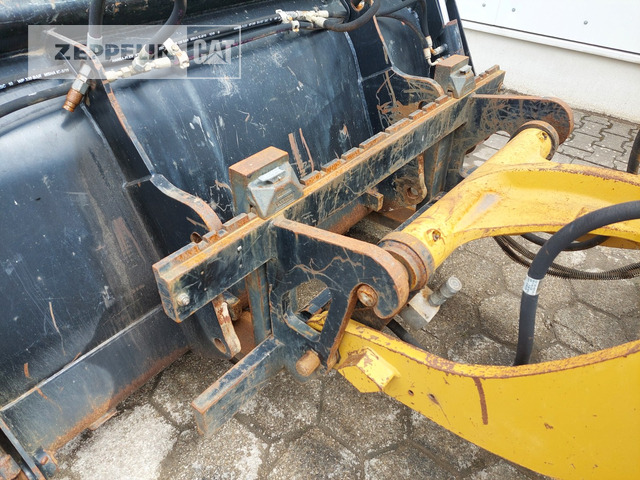 Pá carregadora de rodas Cat 908M: foto 11