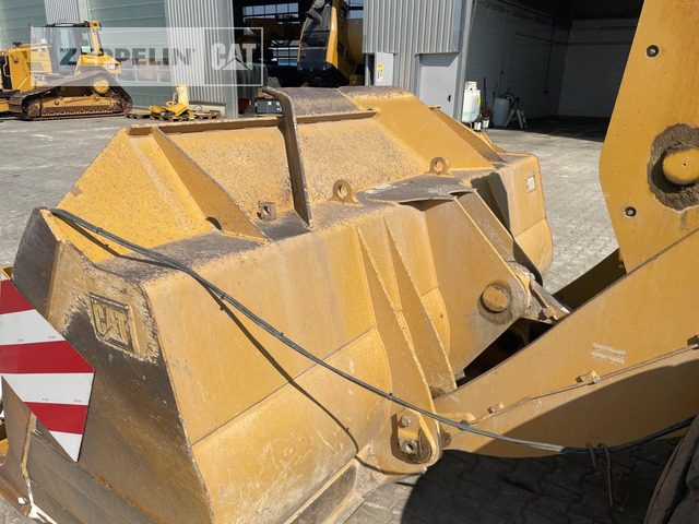 Pá carregadora de rodas Cat 950M: foto 12