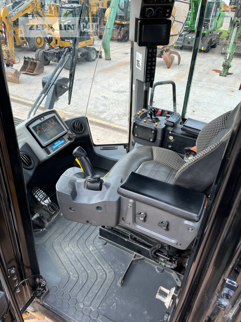 Locação financeira de Cat 966MXE Cat 966MXE: foto 21