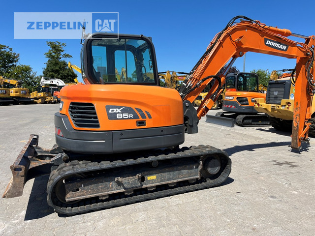 Doosan DX85R-3 - Mini escavadeira: foto 2 Doosan DX85R-3 - Mini escavadeira: foto 2