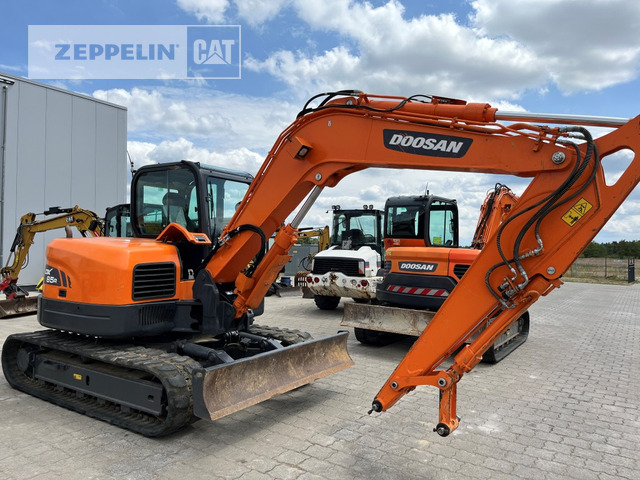 Doosan DX85R-3 - Mini escavadeira: foto 3 Doosan DX85R-3 - Mini escavadeira: foto 3