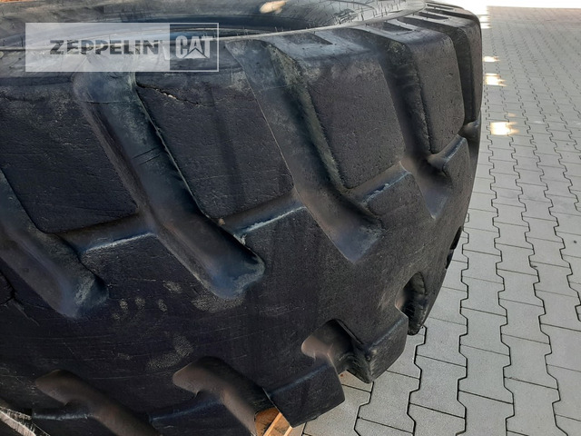 Michelin 1 x Reifen 36/65R33 - Pneu para Máquina de construção: foto 5 Michelin 1 x Reifen 36/65R33 - Pneu para Máquina de construção: foto 5