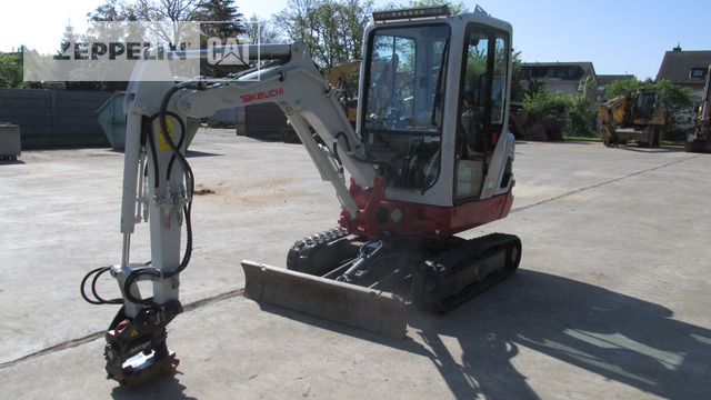 Takeuchi, Japan TB225 - Mini escavadeira: foto 4 Takeuchi, Japan TB225 - Mini escavadeira: foto 4