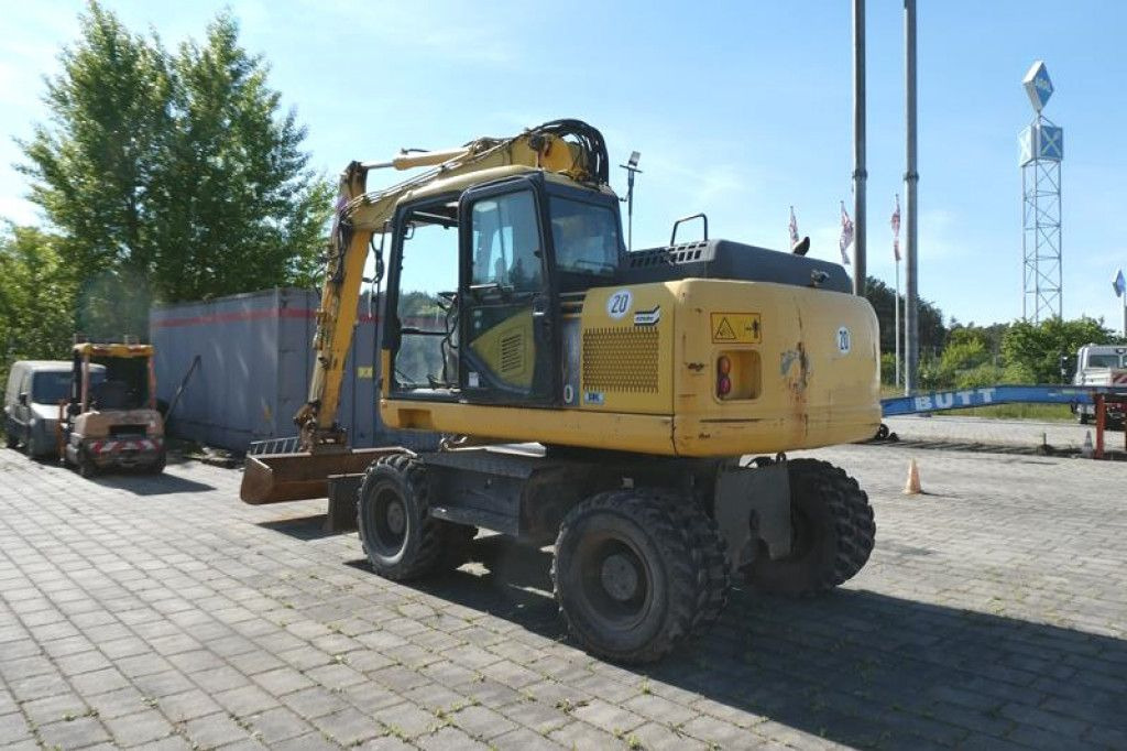 Komatsu Mobilbagger PW140-7 Mobilbagger - Escavadeira de rodas: foto 5 Komatsu Mobilbagger PW140-7 Mobilbagger - Escavadeira de rodas: foto 5