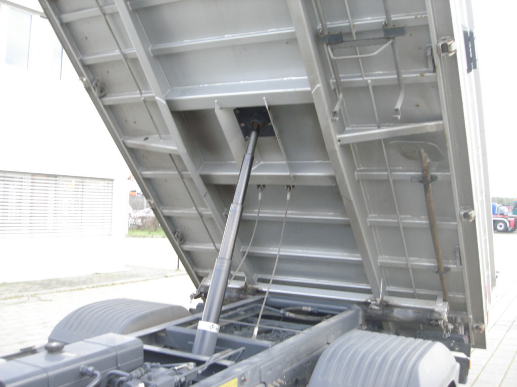 MERCEDES-BENZ Atego 923 K 2-Achs Kipper - Carrinha basculante: foto 4 MERCEDES-BENZ Atego 923 K 2-Achs Kipper - Carrinha basculante: foto 4