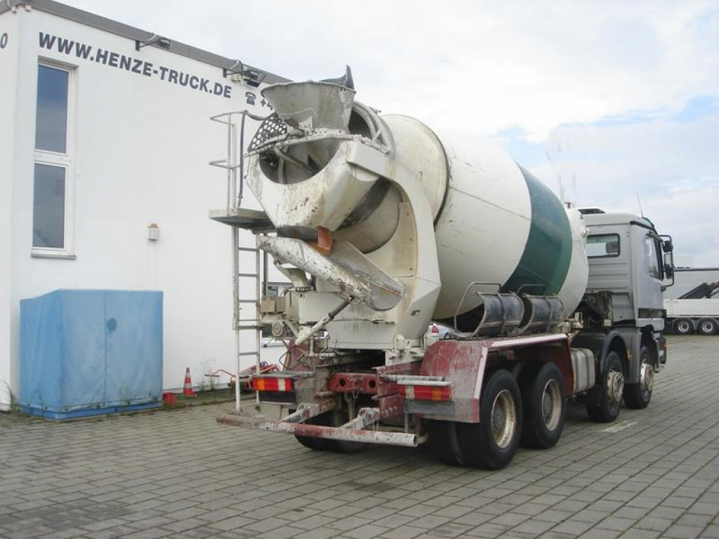 MERCEDES-BENZ Mercedes-Benz Actros Betonmischer 3235 B 8x4 Stetter 9m³ -Deutsch - Camião betoneira: foto 3 MERCEDES-BENZ Mercedes-Benz Actros Betonmischer 3235 B 8x4 Stetter 9m³ -Deutsch - Camião betoneira: foto 3