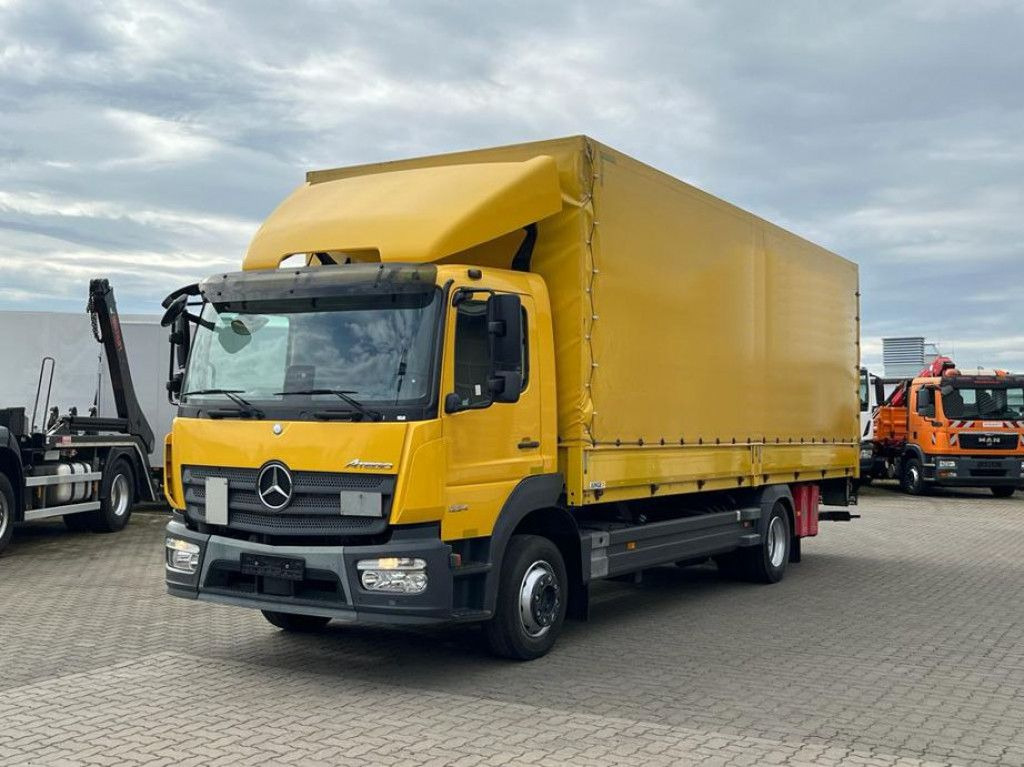 Mercedes-Benz Atego 1224 L Pritsche LBW LBW 1.5to - Camião de lona: foto 1 Mercedes-Benz Atego 1224 L Pritsche LBW LBW 1.5to - Camião de lona: foto 1