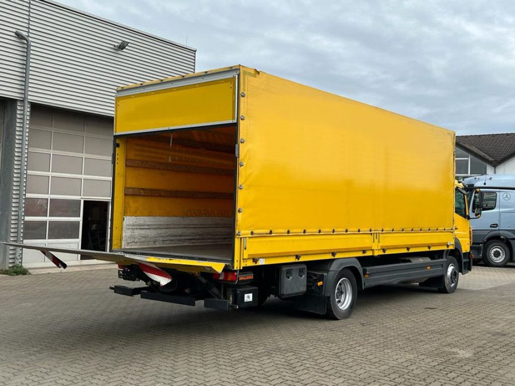Mercedes-Benz Atego 1224 L Pritsche LBW LBW 1.5to - Camião de lona: foto 4 Mercedes-Benz Atego 1224 L Pritsche LBW LBW 1.5to - Camião de lona: foto 4