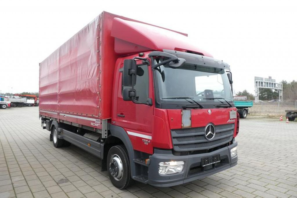Mercedes-Benz Atego 1224 L Pritsche LBW LWB 1.5to, Tautliner - Camião de lona: foto 2 Mercedes-Benz Atego 1224 L Pritsche LBW LWB 1.5to, Tautliner - Camião de lona: foto 2