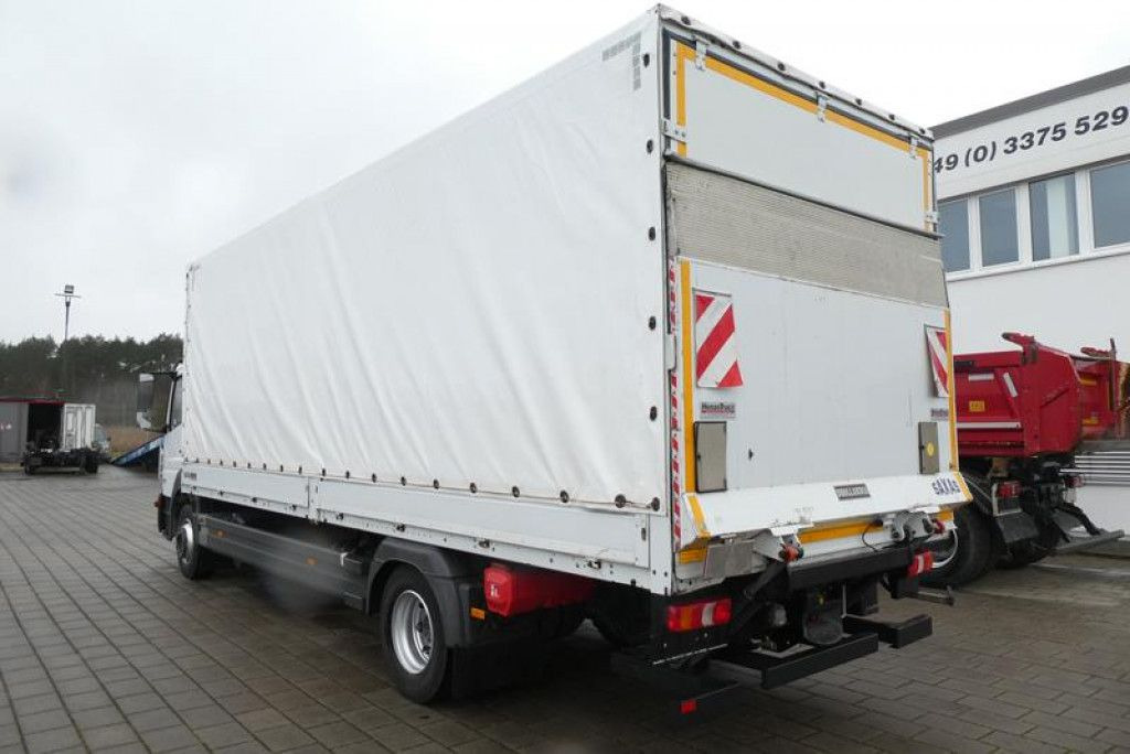 Mercedes-Benz Atego 1527 L Pritsche LBW - Camião de lona: foto 4 Mercedes-Benz Atego 1527 L Pritsche LBW - Camião de lona: foto 4