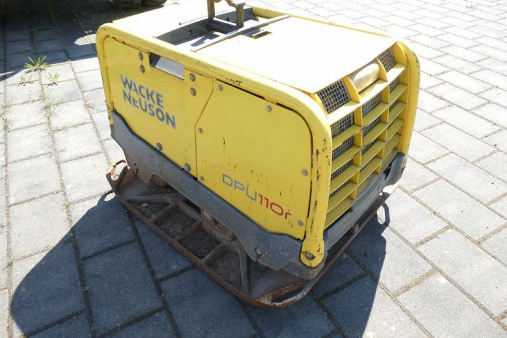 Wacker Rüttelplatte DPU 110rLem970 Baumaschine inkl. Fe - Placas vibratórias: foto 2 Wacker Rüttelplatte DPU 110rLem970 Baumaschine inkl. Fe - Placas vibratórias: foto 2