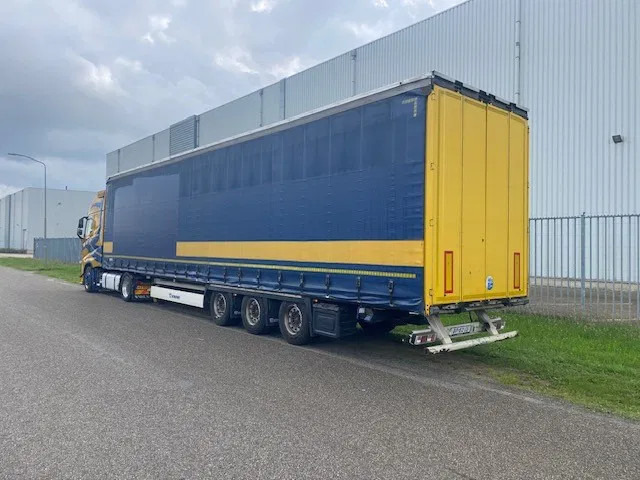 Volvo FH 13.460 "low deck" trekker, met volume oplegger Krone 102 cub. - Tractor: foto 2 Volvo FH 13.460 "low deck" trekker, met volume oplegger Krone 102 cub. - Tractor: foto 2