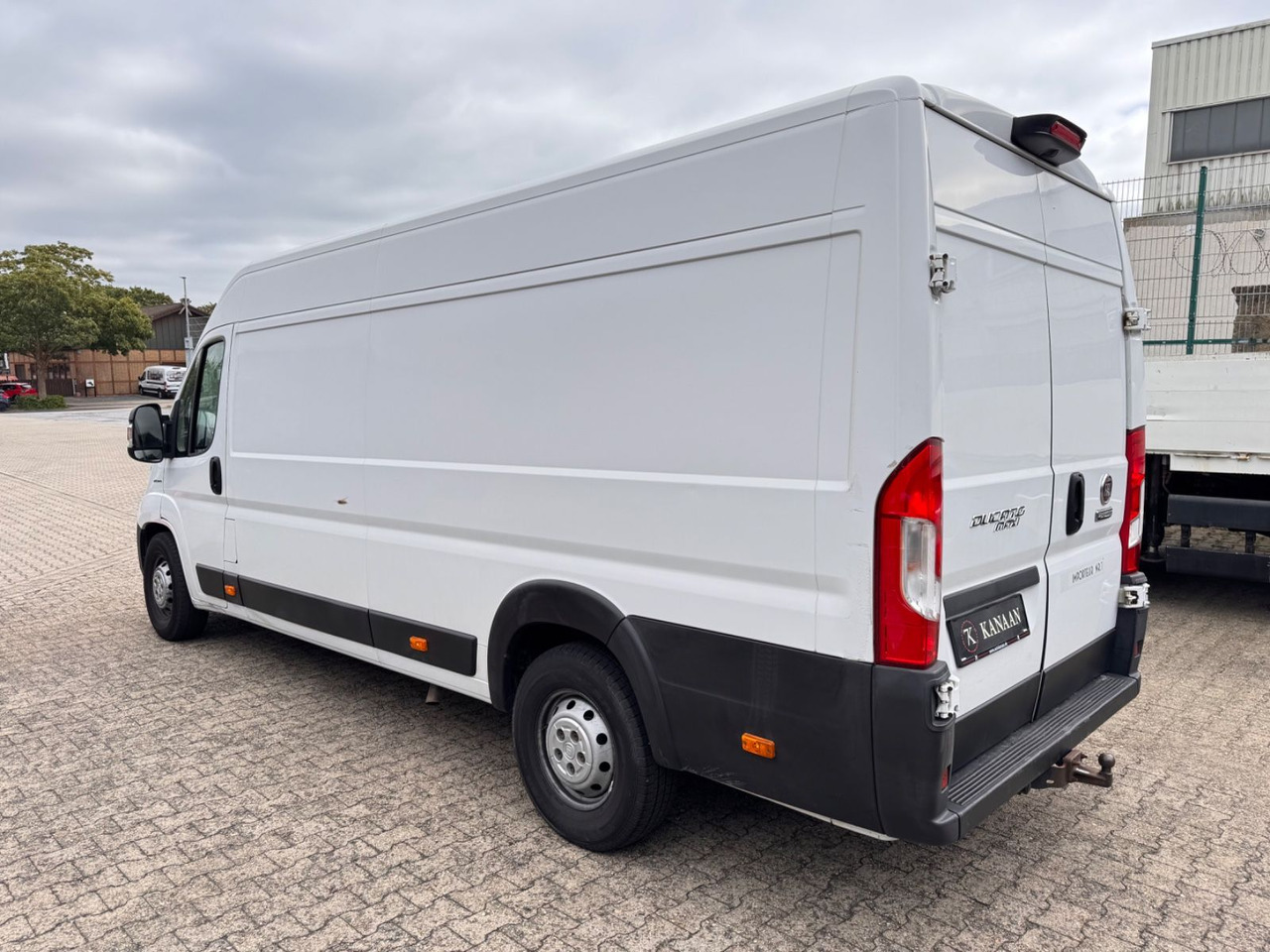 Fiat Ducato 2.3 Maxi Kasten 35 150 L5H2 RS: 4035 - Furgão: foto 5 Fiat Ducato 2.3 Maxi Kasten 35 150 L5H2 RS: 4035 - Furgão: foto 5