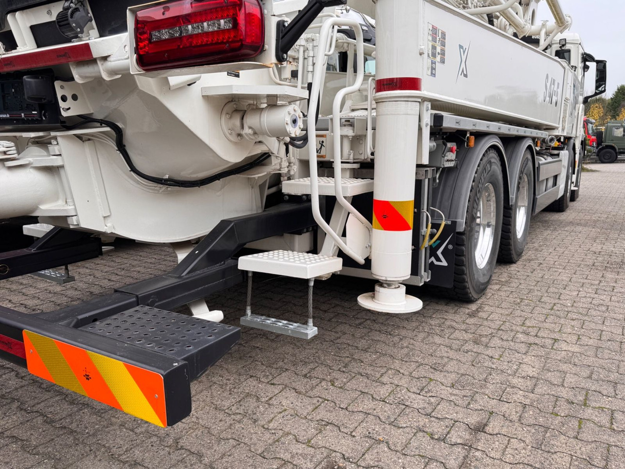 Autobomba de betão MAN 35.510 TGS  Betonpumpe S47-5   47meter NEW: foto 9