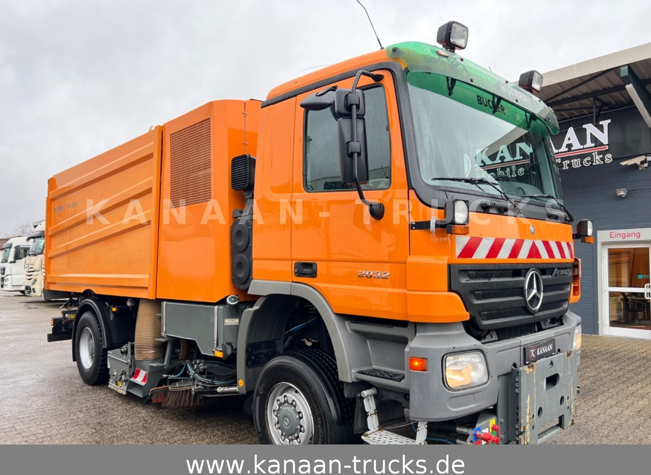 Mercedes-Benz 2032 Actros 4x4 Bucher STKF 9500 AIRPORT KLIMA - Varredora urbana: foto 1 Mercedes-Benz 2032 Actros 4x4 Bucher STKF 9500 AIRPORT KLIMA - Varredora urbana: foto 1