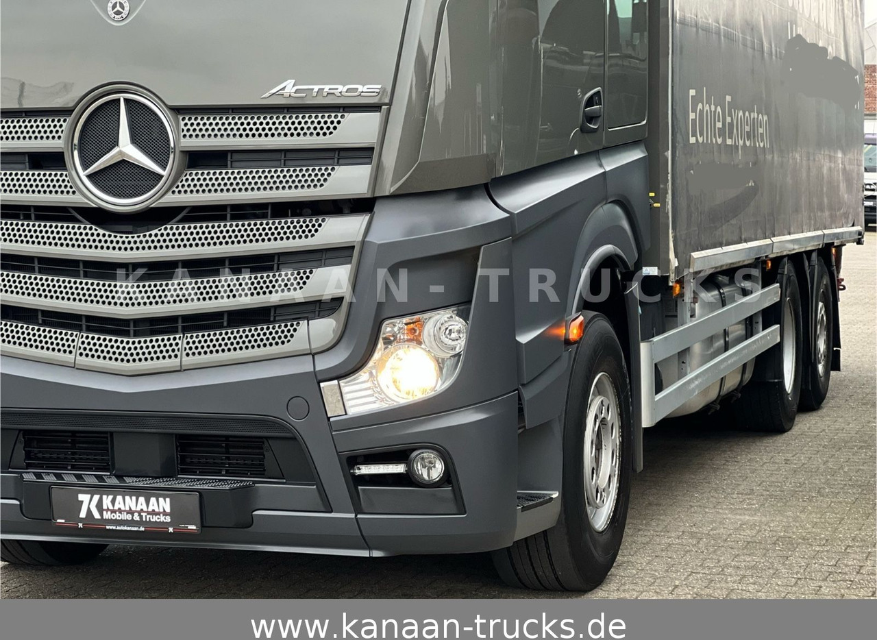 Mercedes-Benz 2548 Actros 6x2 Pritsche Moffet Mitnahme stapler - Camião de lona: foto 4 Mercedes-Benz 2548 Actros 6x2 Pritsche Moffet Mitnahme stapler - Camião de lona: foto 4