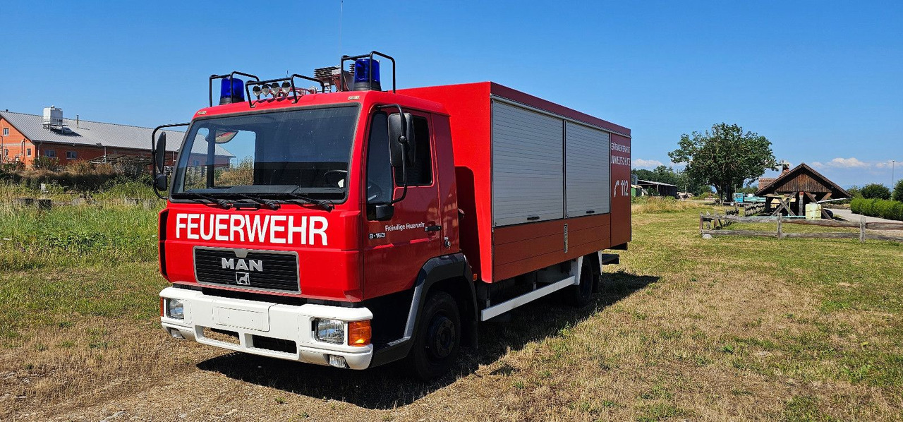 MAN 8.163 L2000 Feuerwehr GW G - Carro de bombeiro: foto 2 MAN 8.163 L2000 Feuerwehr GW G - Carro de bombeiro: foto 2