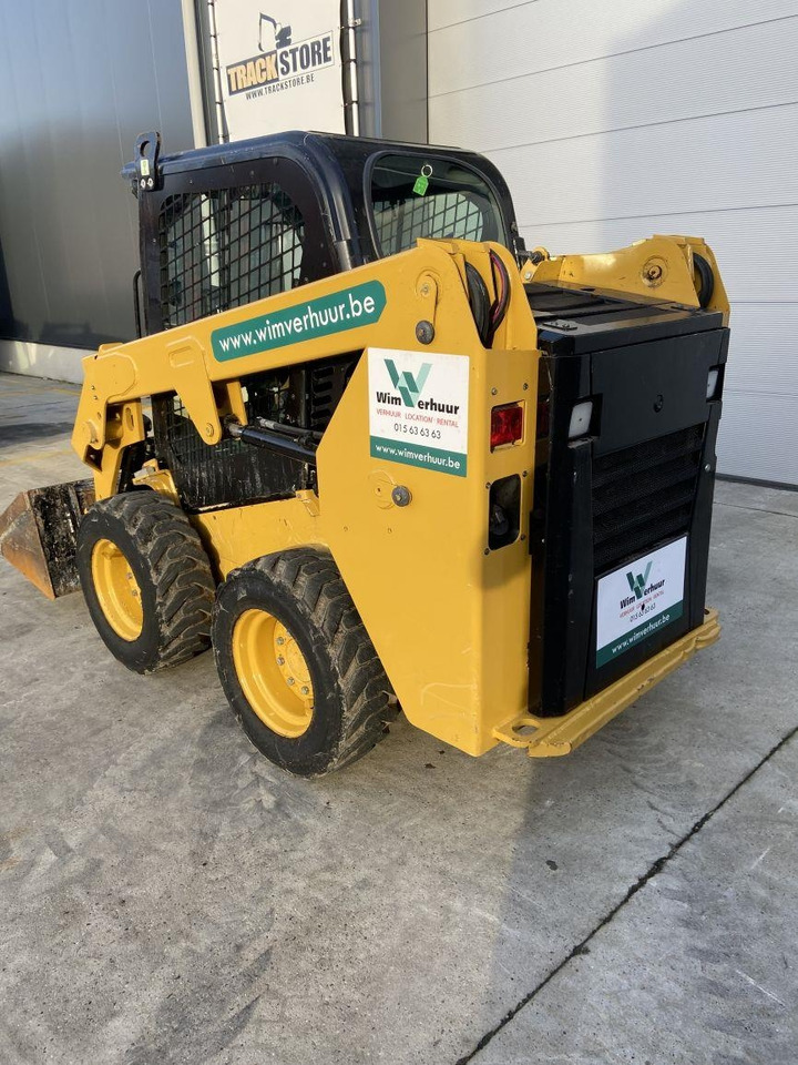 CAT 226 D3 (5867) - Mini pá carregadora: foto 2 CAT 226 D3 (5867) - Mini pá carregadora: foto 2