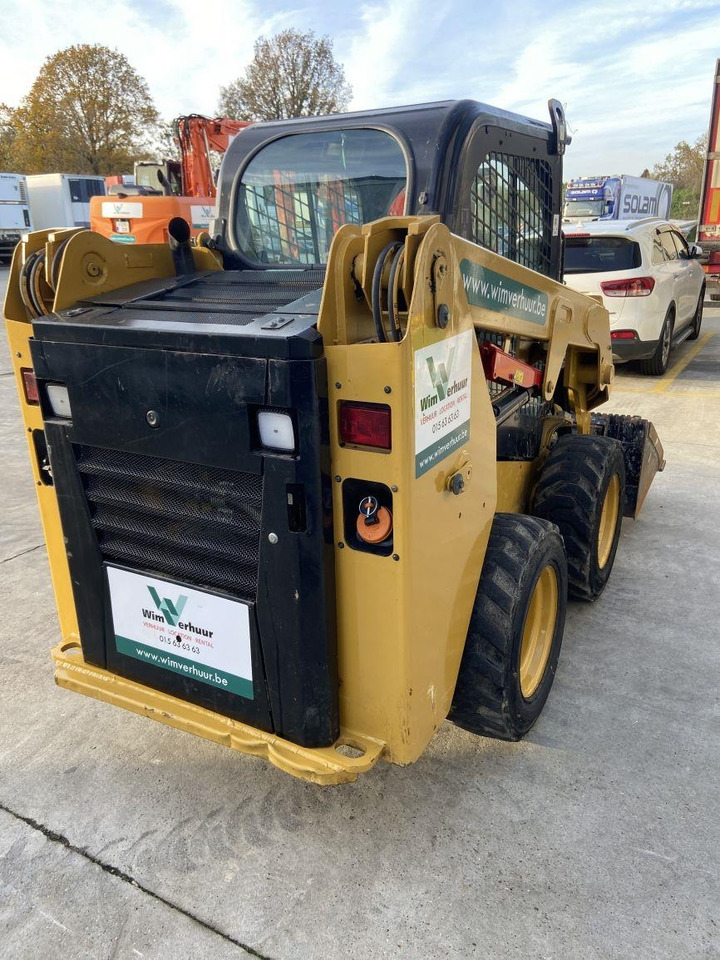 CAT 226 D3 (5867) - Mini pá carregadora: foto 3 CAT 226 D3 (5867) - Mini pá carregadora: foto 3