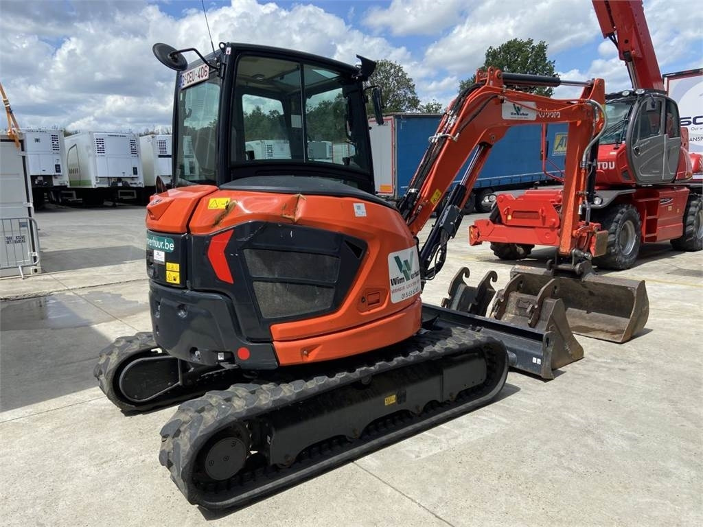 Kubota U50-5 (6969) - Mini escavadeira: foto 3 Kubota U50-5 (6969) - Mini escavadeira: foto 3