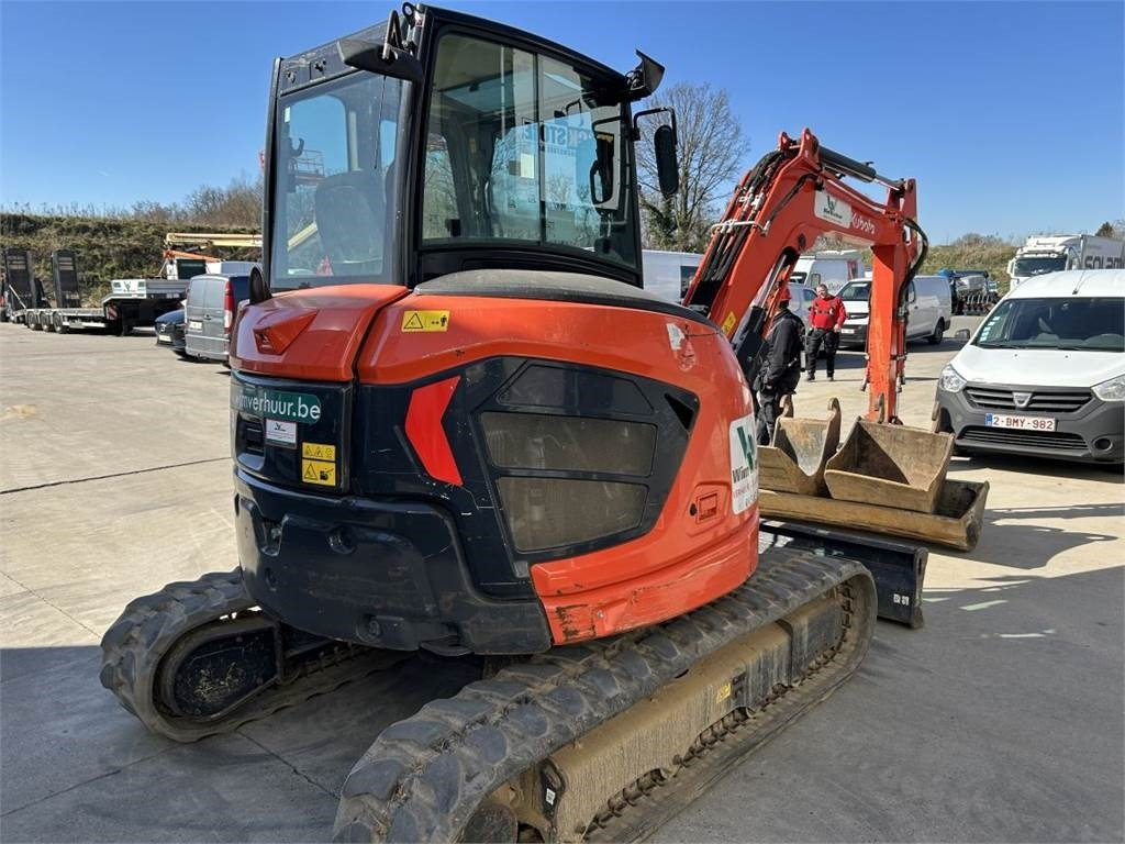 Kubota U50-5 (6970) - Mini escavadeira: foto 3 Kubota U50-5 (6970) - Mini escavadeira: foto 3