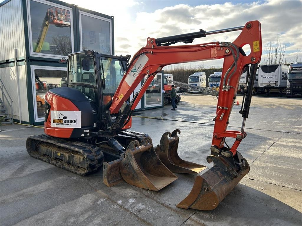 Kubota U50-5 (8596) - Mini escavadeira: foto 4 Kubota U50-5 (8596) - Mini escavadeira: foto 4