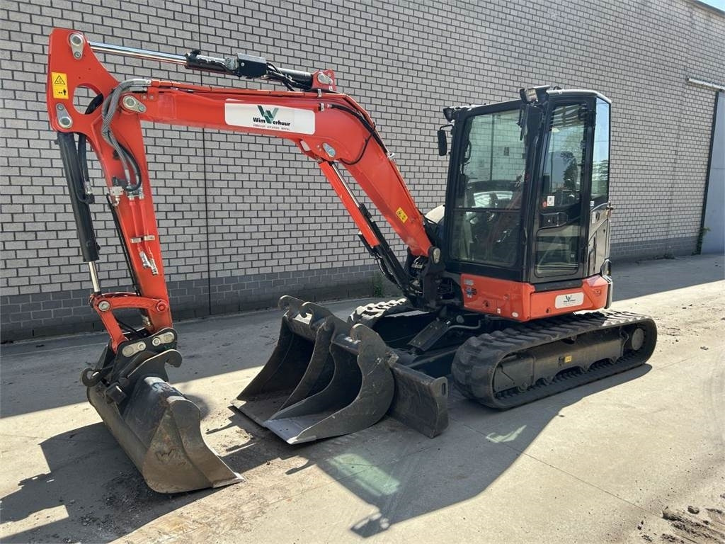 Kubota U50-5 (9613) - Mini escavadeira: foto 2 Kubota U50-5 (9613) - Mini escavadeira: foto 2
