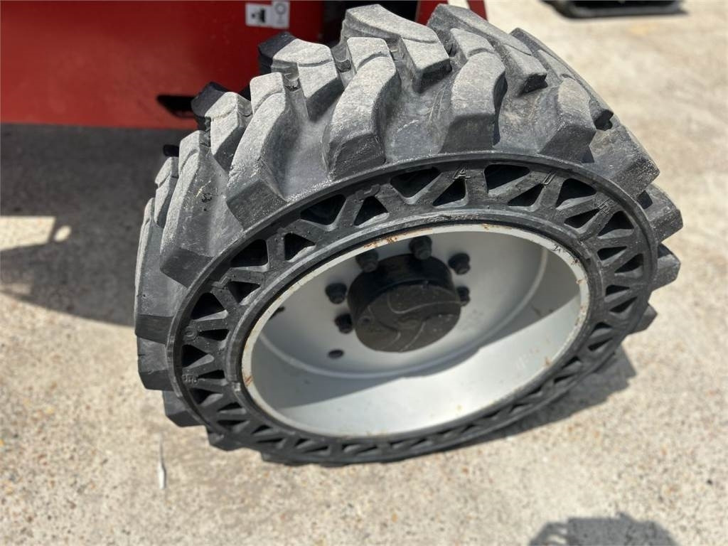 Plataforma articulada Manitou 200 ATJ RC ST5 (5612): foto 17