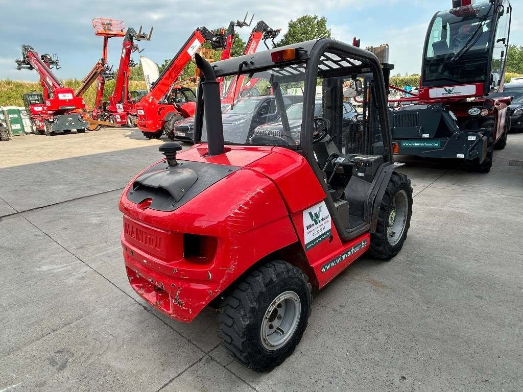 Manitou MH 25.4 - Empilhador todo-o-terreno: foto 5 Manitou MH 25.4 - Empilhador todo-o-terreno: foto 5