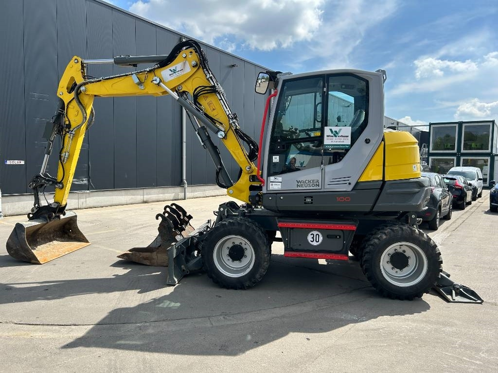 Wacker Neuson EW 100 - Escavadeira de rodas: foto 1 Wacker Neuson EW 100 - Escavadeira de rodas: foto 1