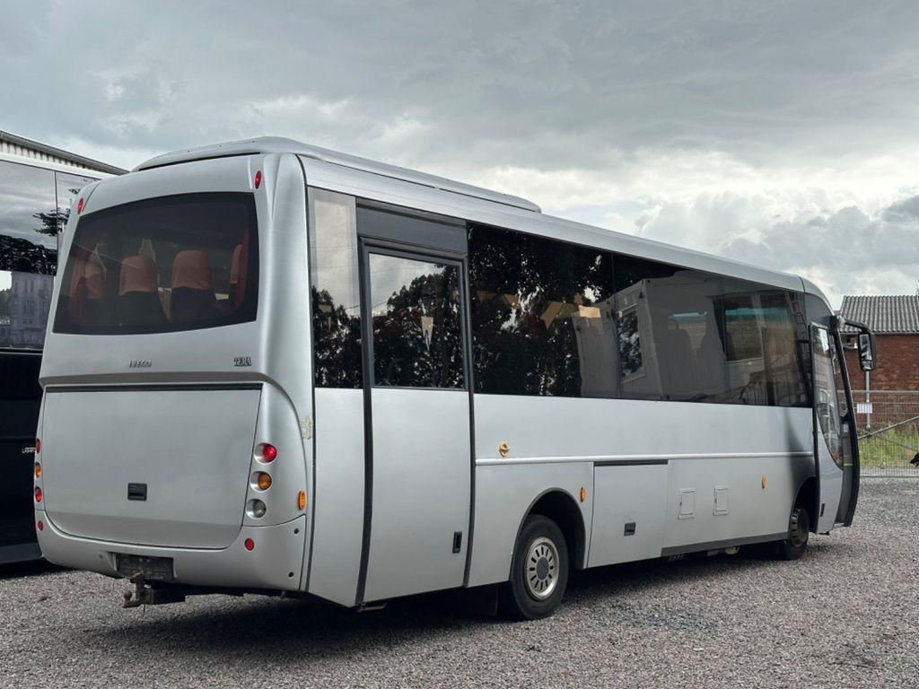 Iveco Kapena Tema 100 (32*Sitze*DE*TOP*Schalt) O510 - Minibus, Furgão de passageiros: foto 2 Iveco Kapena Tema 100 (32*Sitze*DE*TOP*Schalt) O510 - Minibus, Furgão de passageiros: foto 2