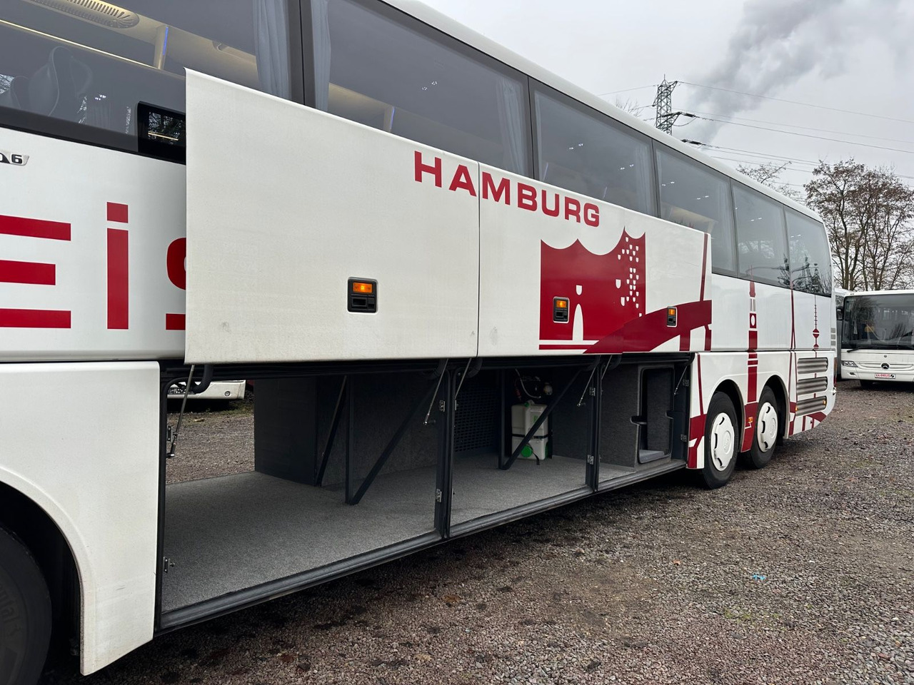 MAN R08 Lions Coach L (wenig Km*Behinderten gerecht) MAN R08 Lions Coach L (wenig Km*Behinderten gerecht) - Autocarro: foto 5 MAN R08 Lions Coach L (wenig Km*Behinderten gerecht) MAN R08 Lions Coach L (wenig Km*Behinderten gerecht) - Autocarro: foto 5