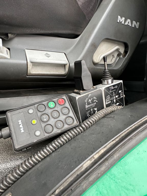 Locação financeira de MAN TGS 26.400 6X2-2 BL Meille RK 20.70 Absetzkipper MAN TGS 26.400 6X2-2 BL Meille RK 20.70 Absetzkipper MAN TGS 26.400 6X2-2 BL Meille RK 20.70 Absetzkipper MAN TGS 26.400 6X2-2 BL Meille RK 20.70 Absetzkipper: foto 16