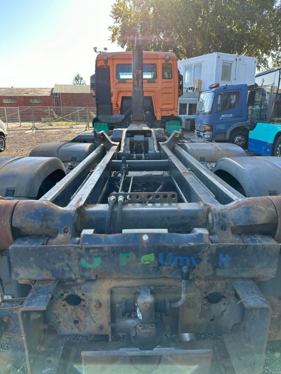 Locação financeira de MAN TGS 26.400 6X2-2 BL Meille RK 20.70 Absetzkipper MAN TGS 26.400 6X2-2 BL Meille RK 20.70 Absetzkipper MAN TGS 26.400 6X2-2 BL Meille RK 20.70 Absetzkipper MAN TGS 26.400 6X2-2 BL Meille RK 20.70 Absetzkipper: foto 8