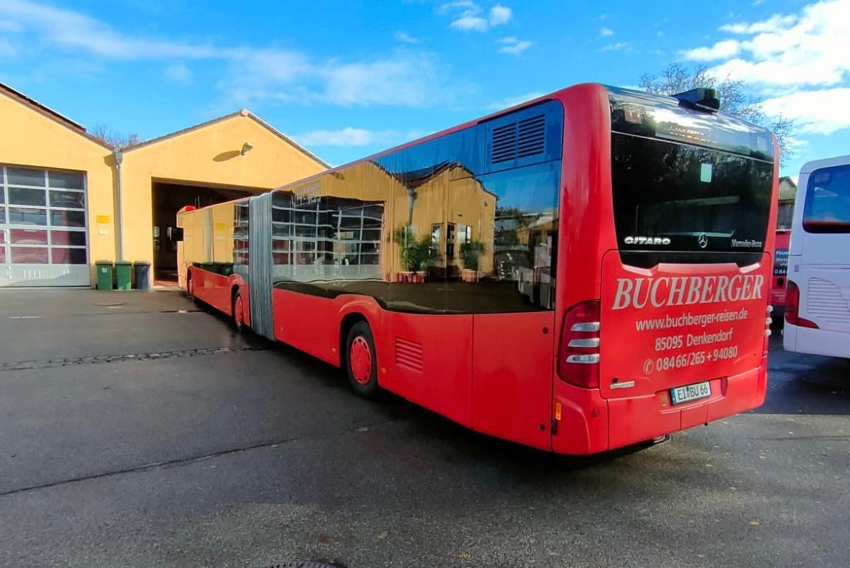 Mercedes-Benz O530 Citaro G/ C2 (EEV* DE-Bus) - Autocarro articulado: foto 4 Mercedes-Benz O530 Citaro G/ C2 (EEV* DE-Bus) - Autocarro articulado: foto 4