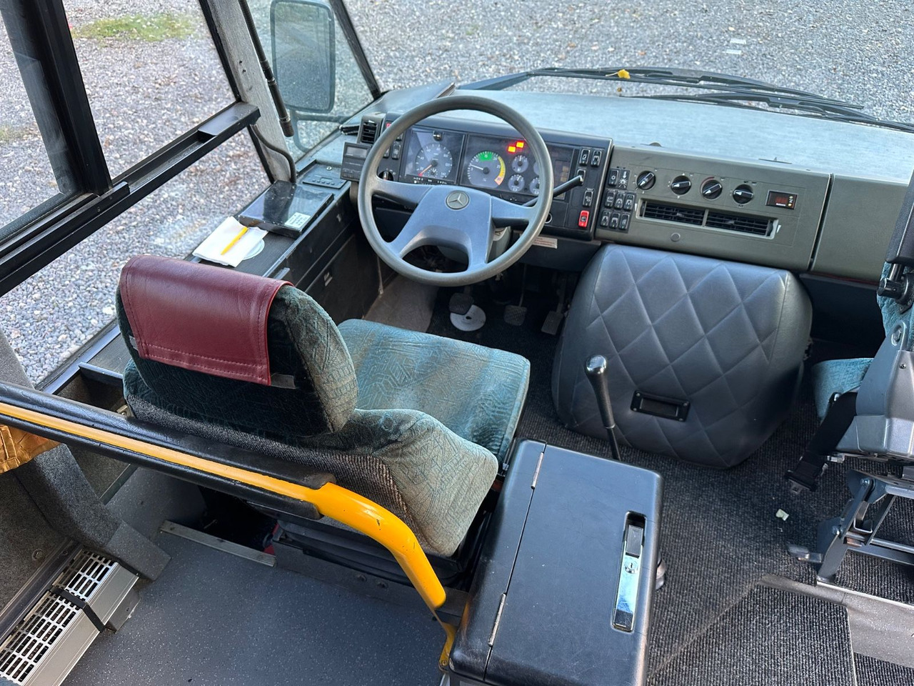 Mercedes-Benz O815 D Teamstar Auwärter (AC*7,49 t) - Minibus, Furgão de passageiros: foto 3 Mercedes-Benz O815 D Teamstar Auwärter (AC*7,49 t) - Minibus, Furgão de passageiros: foto 3