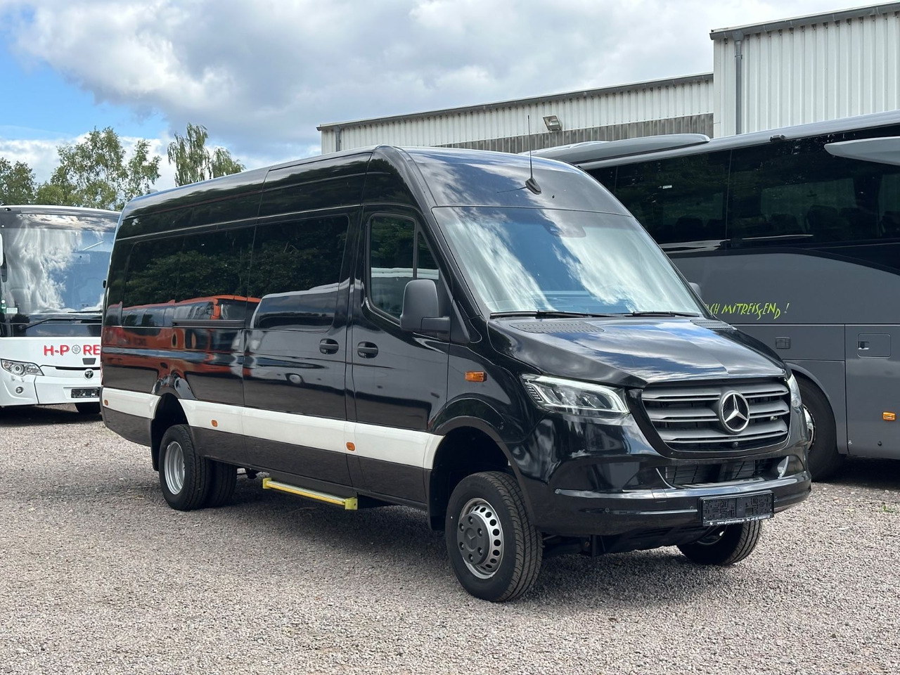 Mercedes-Benz Sprinter 519 CDi 4x4 H+L 360° Cam.*Navi*253.4 Km - Minibus, Furgão de passageiros: foto 1 Mercedes-Benz Sprinter 519 CDi 4x4 H+L 360° Cam.*Navi*253.4 Km - Minibus, Furgão de passageiros: foto 1