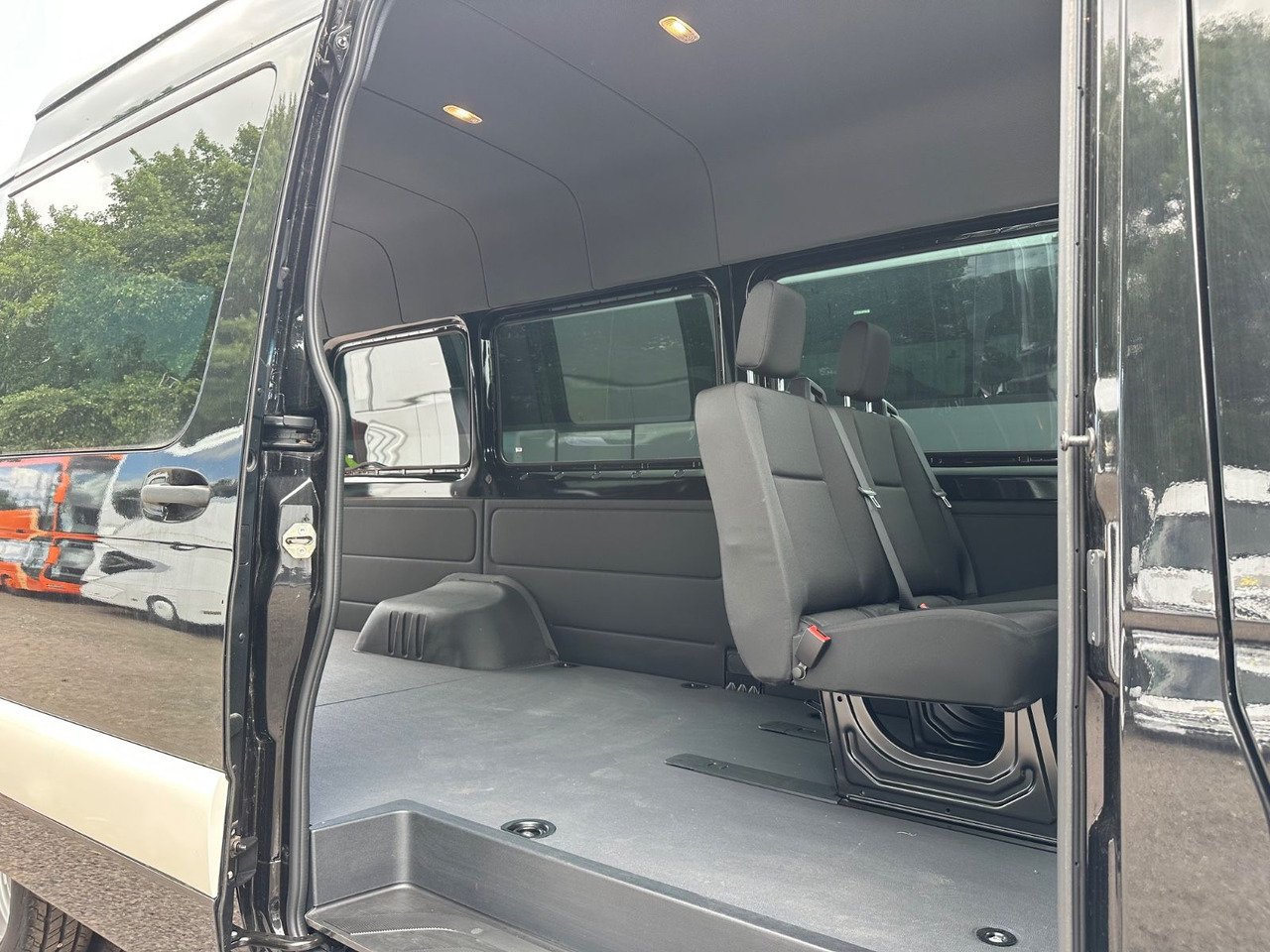 Mercedes-Benz Sprinter 519 CDi 4x4 H+L 360° Cam.*Navi*253.4 Km - Minibus, Furgão de passageiros: foto 4 Mercedes-Benz Sprinter 519 CDi 4x4 H+L 360° Cam.*Navi*253.4 Km - Minibus, Furgão de passageiros: foto 4