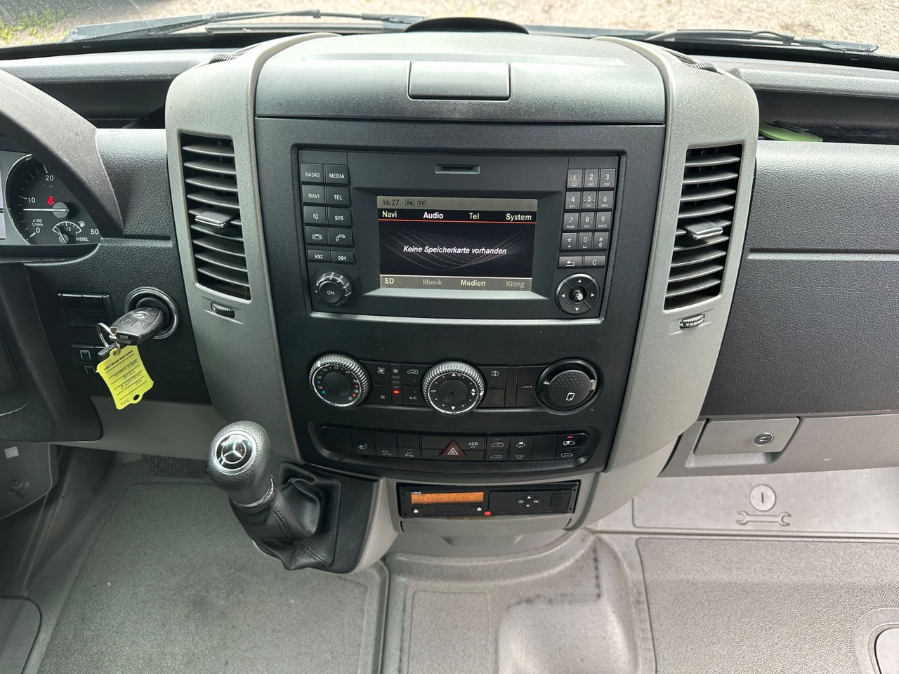 Minibus, Furgão de passageiros Mercedes-Benz Sprinter 519 CDi (Euro 6*Leder Sitze): foto 12
