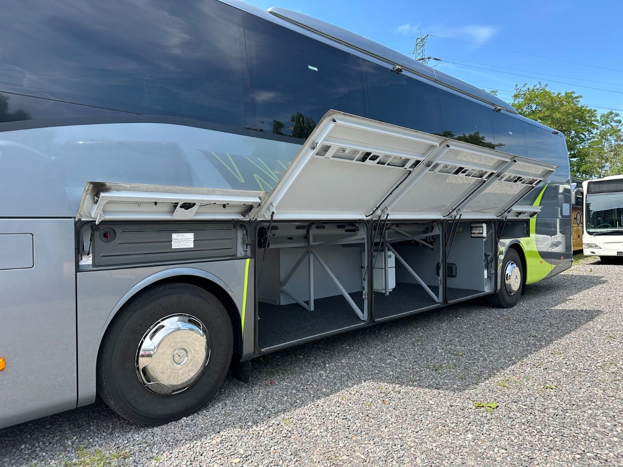 Mercedes-Benz Tourismo E 15 RHD (wenig Km*TOP*DE) - Autocarro: foto 5 Mercedes-Benz Tourismo E 15 RHD (wenig Km*TOP*DE) - Autocarro: foto 5