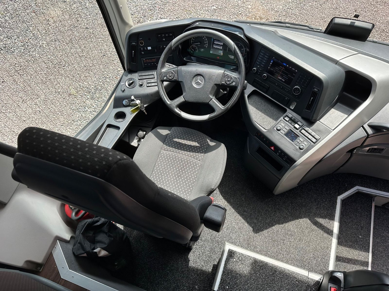 Mercedes-Benz Tourismo E 15 RHD (wenig Km*TOP*DE) - Autocarro: foto 5 Mercedes-Benz Tourismo E 15 RHD (wenig Km*TOP*DE) - Autocarro: foto 5