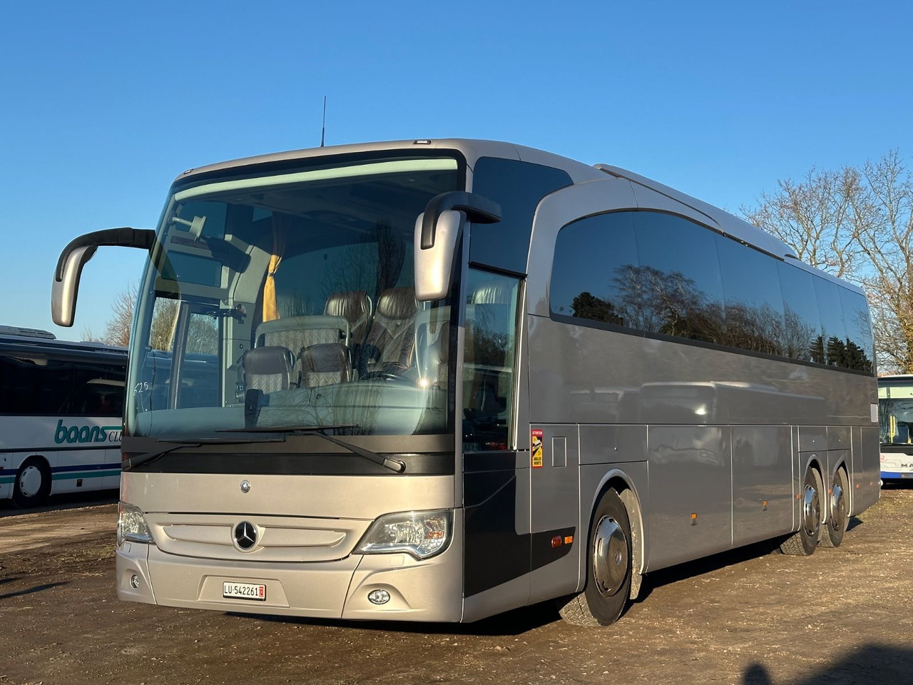 Mercedes-Benz Travego O580 16 RHD-M LuxLine*Eur6*SchweizerBus - Autocarro: foto 1 Mercedes-Benz Travego O580 16 RHD-M LuxLine*Eur6*SchweizerBus - Autocarro: foto 1