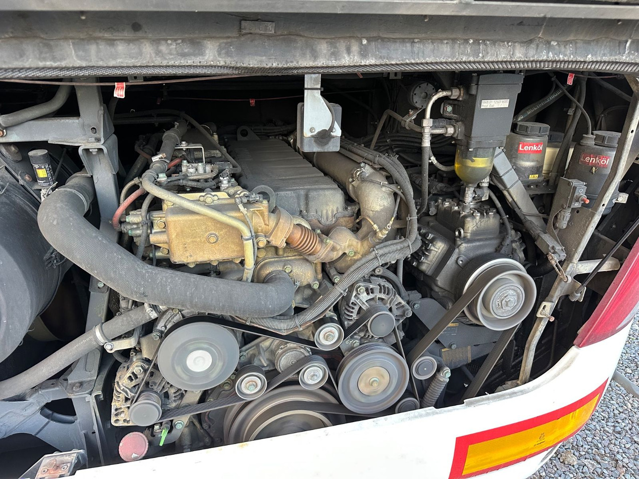 Neoplan P06 Skyliner L (78 Sitze*TOP*Panorama) - Ônibus panorâmico: foto 3 Neoplan P06 Skyliner L (78 Sitze*TOP*Panorama) - Ônibus panorâmico: foto 3