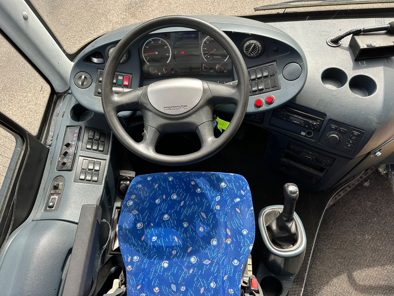 Autocarro Neoplan P25 Trendliner 3516ÜC Klimaanlage*WC*57 Sitze Neoplan P25 Trendliner 3516ÜC Klimaanlage*WC*57 Sitze: foto 14 Autocarro Neoplan P25 Trendliner 3516ÜC Klimaanlage*WC*57 Sitze Neoplan P25 Trendliner 3516ÜC Klimaanlage*WC*57 Sitze: foto 14