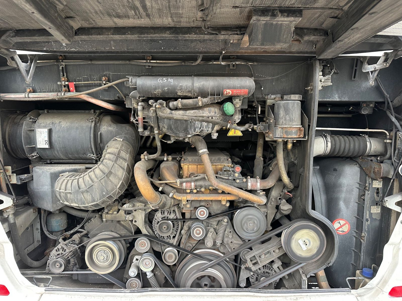 Setra S 516 HD/2A (Heck WC+Küche*DE-Bus) - Autocarro: foto 3 Setra S 516 HD/2A (Heck WC+Küche*DE-Bus) - Autocarro: foto 3