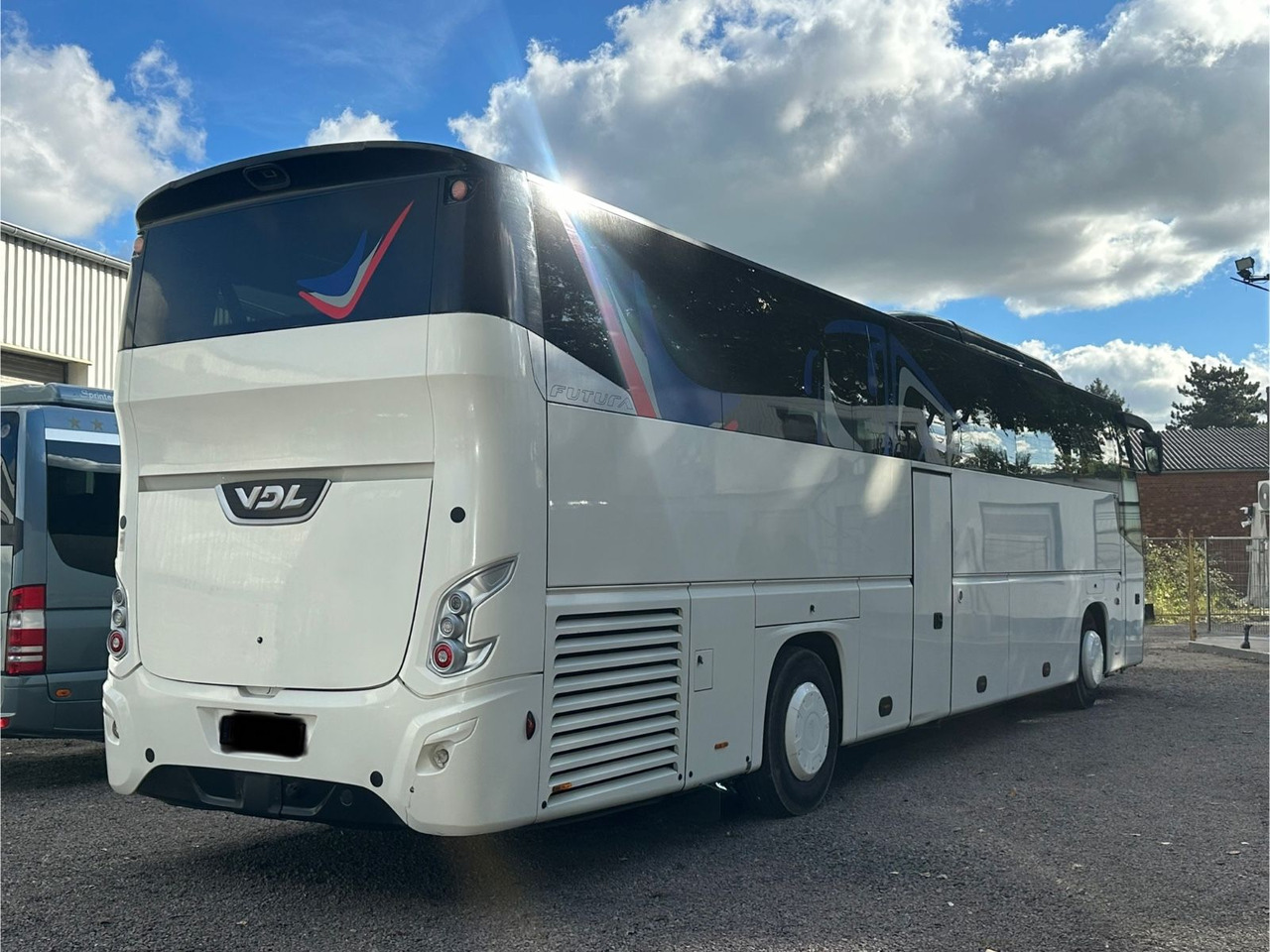 VDL Futura FHD 2-129 (Tourismo M*516 HD) - Autocarro: foto 2 VDL Futura FHD 2-129 (Tourismo M*516 HD) - Autocarro: foto 2